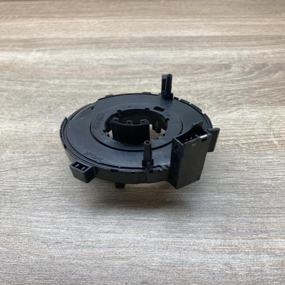 1J0959653   Airbag slip ring squib (SRS ring) Volkswagen Golf IV