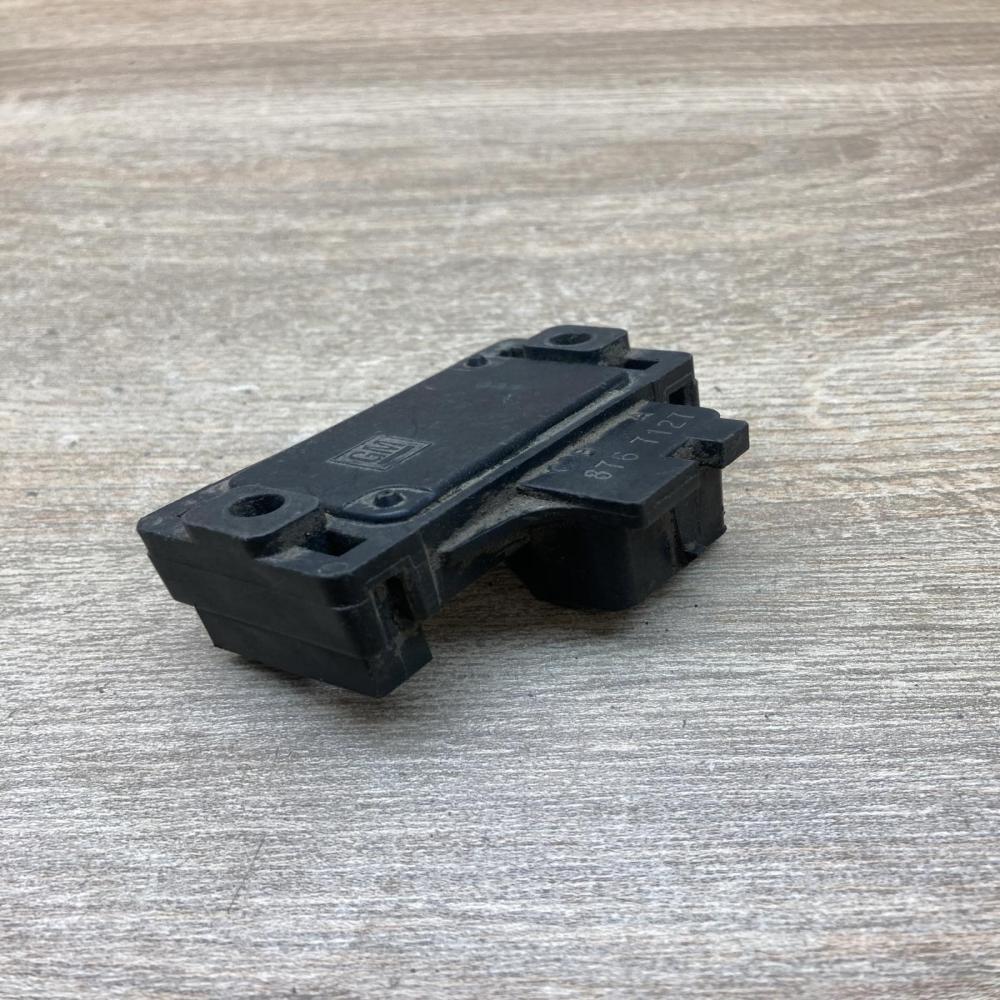 8767127   Air pressure sensor Opel Astra F