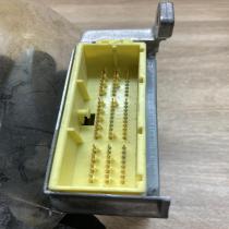 89170 47390 152300 6951  Airbag control unit/module Toyota Prius (XW20)