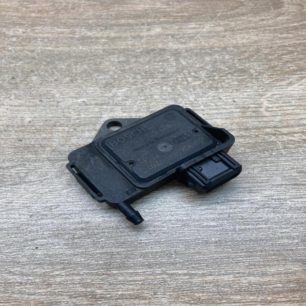 3A0906051 0261230008  Air pressure sensor Volkswagen PASSAT B4