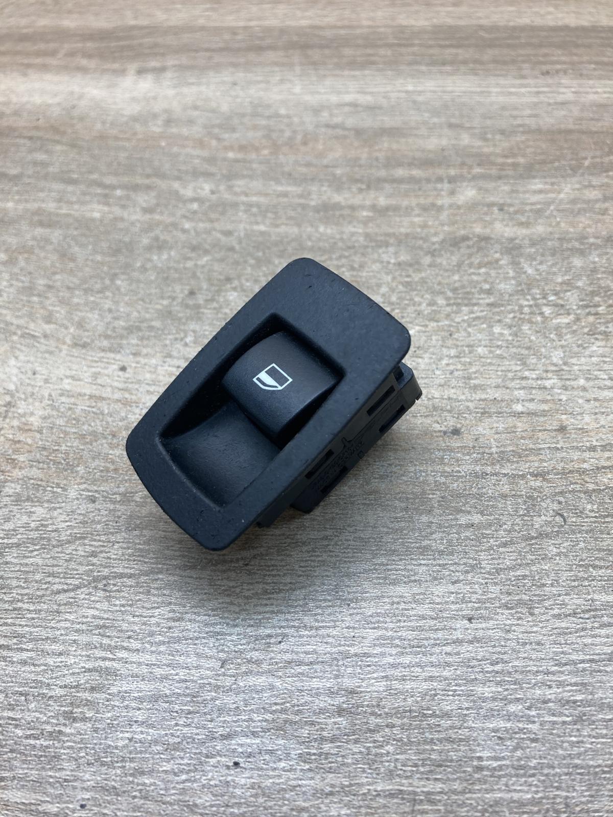 6952001   Electric window control switch BMW 3 E90 E91