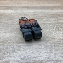 015085A   Electric window control switch Renault Espace -  Grand espace IV