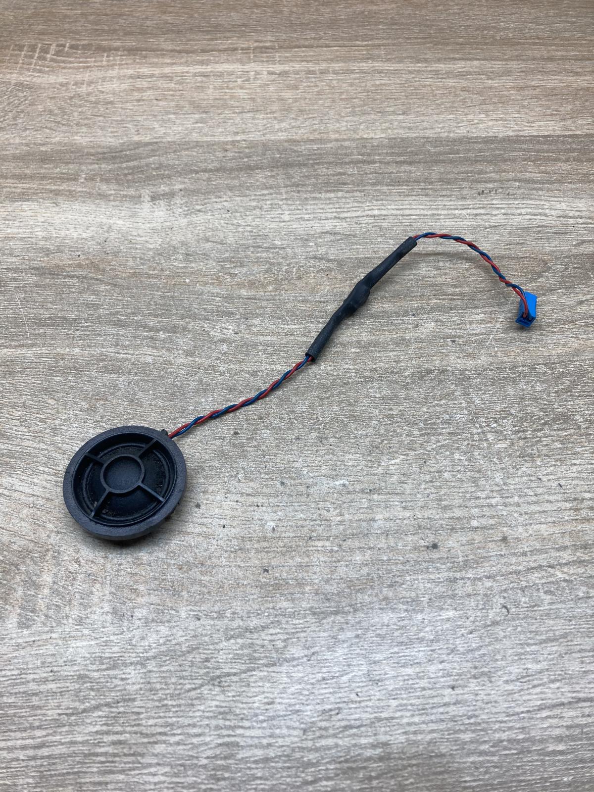 6949736 188200 10  Front door high frequency speaker BMW X5 E70