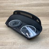 9135253 110080213  Speedometer (instrument cluster) BMW 5 E60 E61