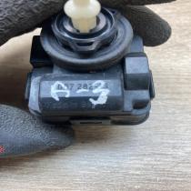 8L0941295   Headlight level adjustment motor Audi A3 S3 8L