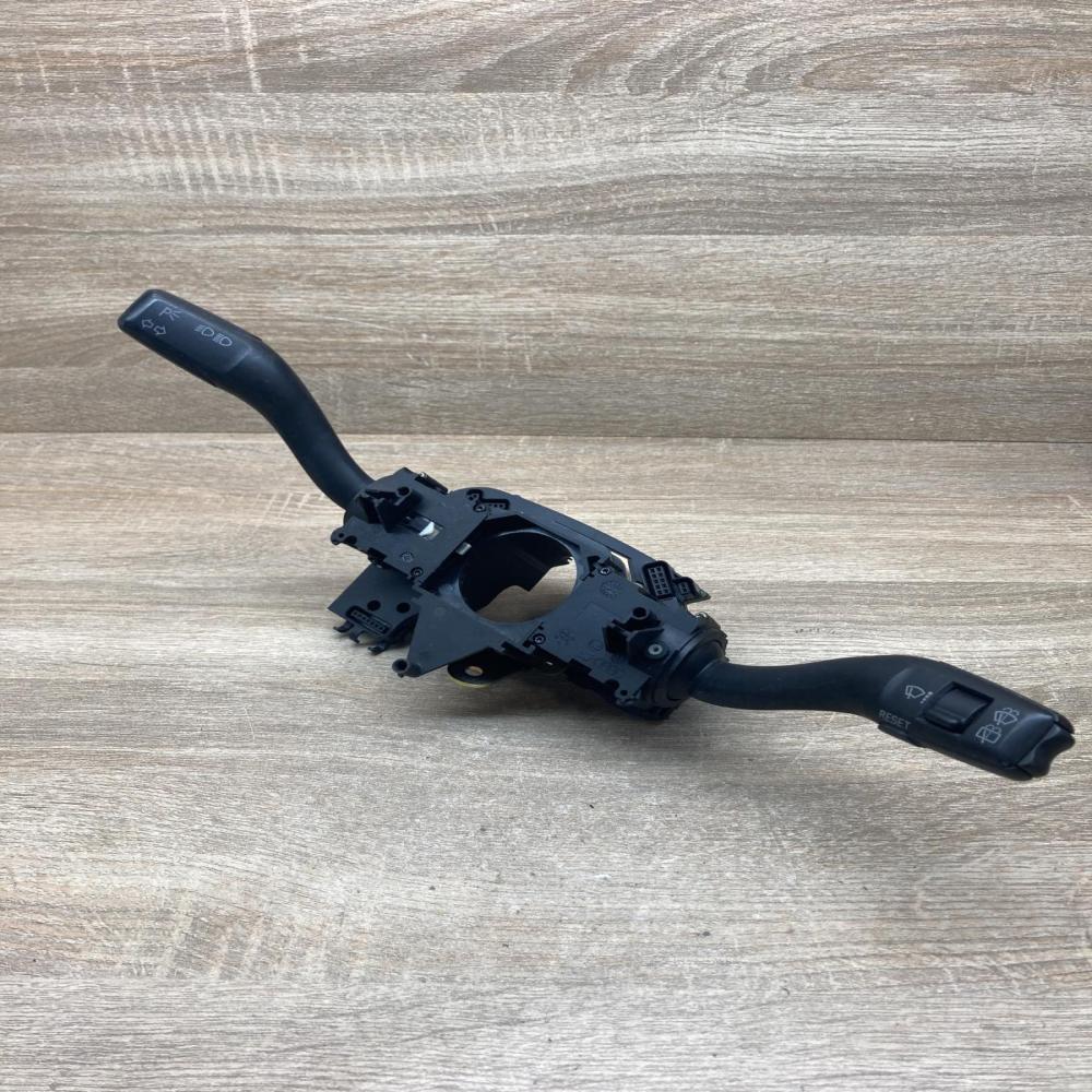 8E0953549F   Wiper turn signal indicator stalk/switch Audi A4 S4 B6 8E 8H