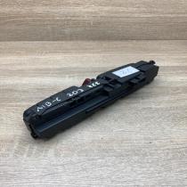2038209310   Hazard light switch Mercedes-Benz C W203