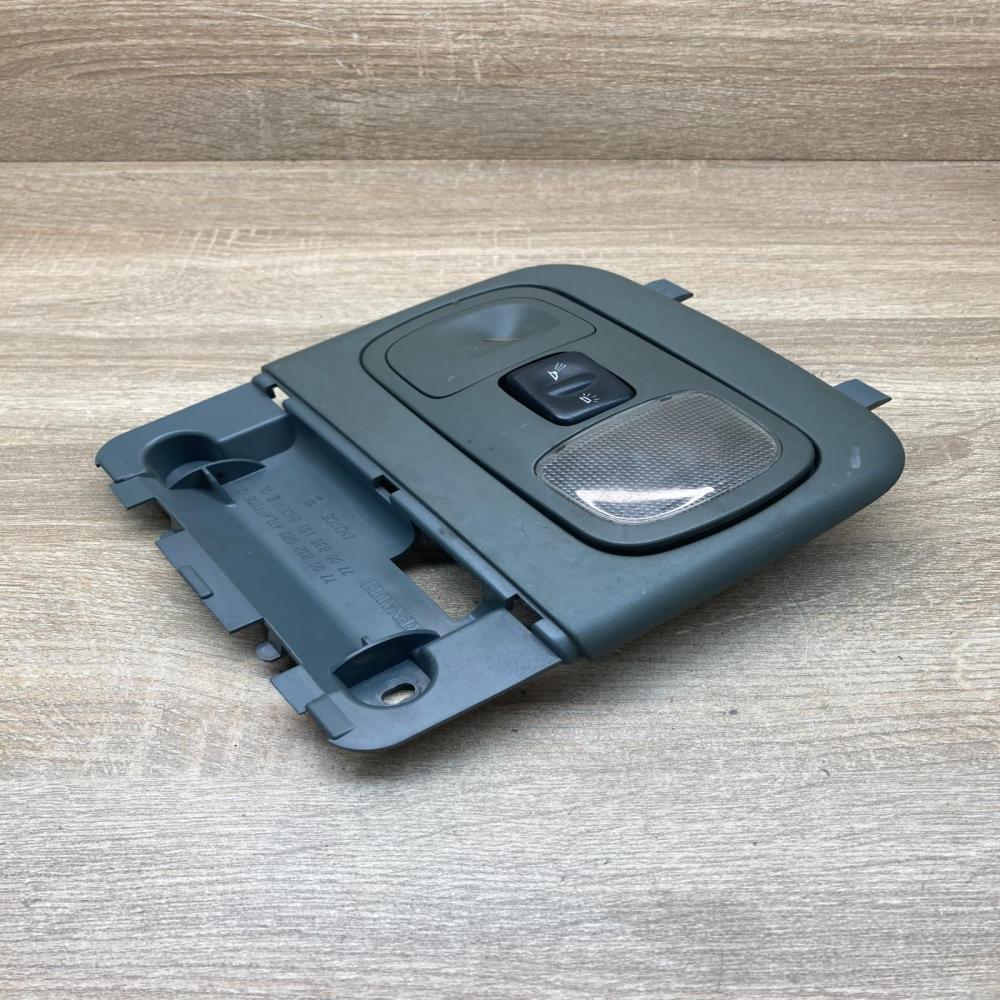 93176210 7700838455  Front seat light Renault Scenic I