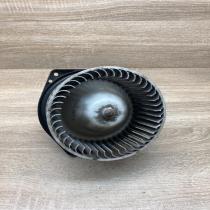 12VK8821   Heater fan/blower Mitsubishi Pajero