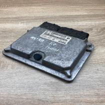 90589736 0281001670  Engine control unit/module ECU Opel Astra G