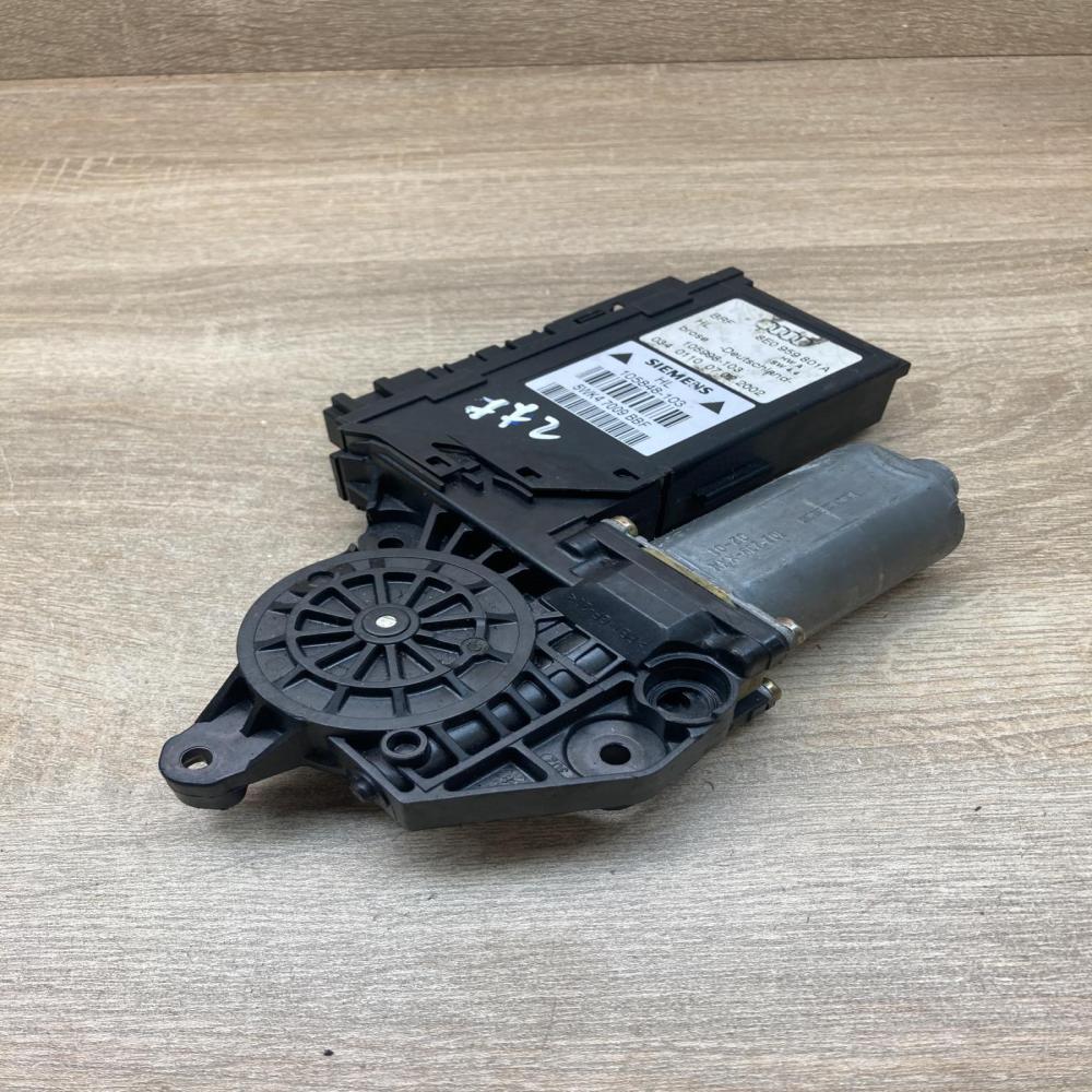 8E0959801A 105848 103  Rear door window regulator motor Audi A4 S4 B6 8E 8H