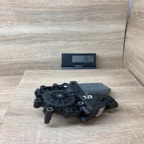 4B0959801B 05071975  Rear door window regulator motor Audi A6 S6 C5 4B