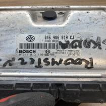 045906019CJ 0281013180  Engine control unit/module ECU Skoda Roomster (5J)
