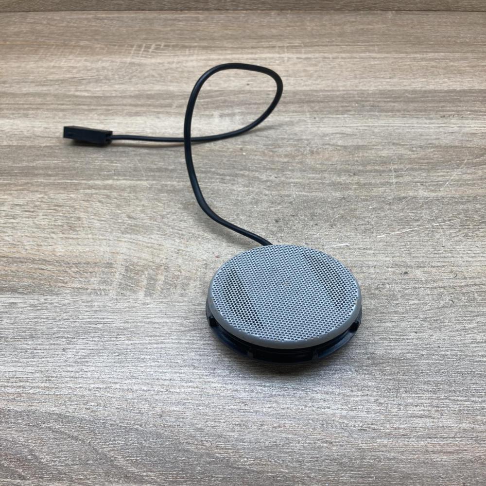8D0036411 893971992  Front door high frequency speaker Audi A4 S4 B5 8D