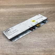 8E9035225P   Aerial antenna amplifier Audi A4 S4 B7 8E 8H