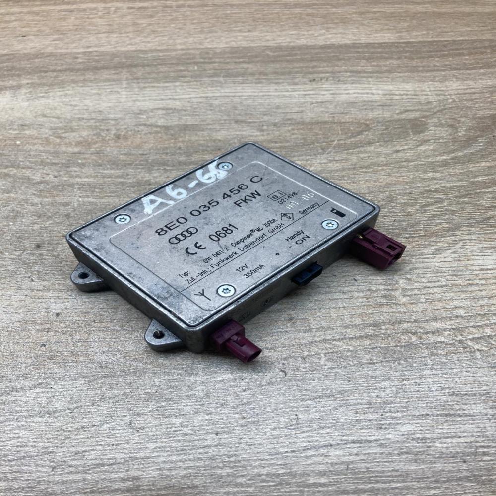 8E0035456C   Aerial antenna amplifier Audi A6 S6 C5 4B