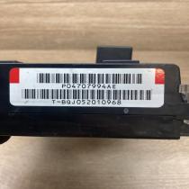 P04707994AE 04707994AE  Fuse module Chrysler Voyager