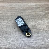 8L0959643B   Airbag deployment crash/impact sensor Audi A3 S3 8L