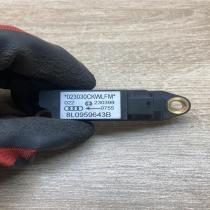 8L0959643B   Airbag deployment crash/impact sensor Audi A3 S3 8L
