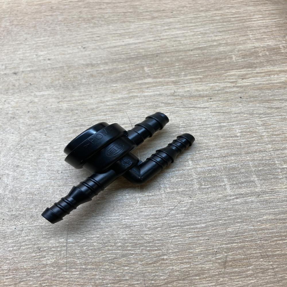 8361447   Vacuum valve BMW X3 E83