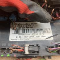 2035451801 0315457232  Fuse module Mercedes-Benz C W203