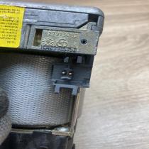 2208600185   Front seatbelt Mercedes-Benz S W220