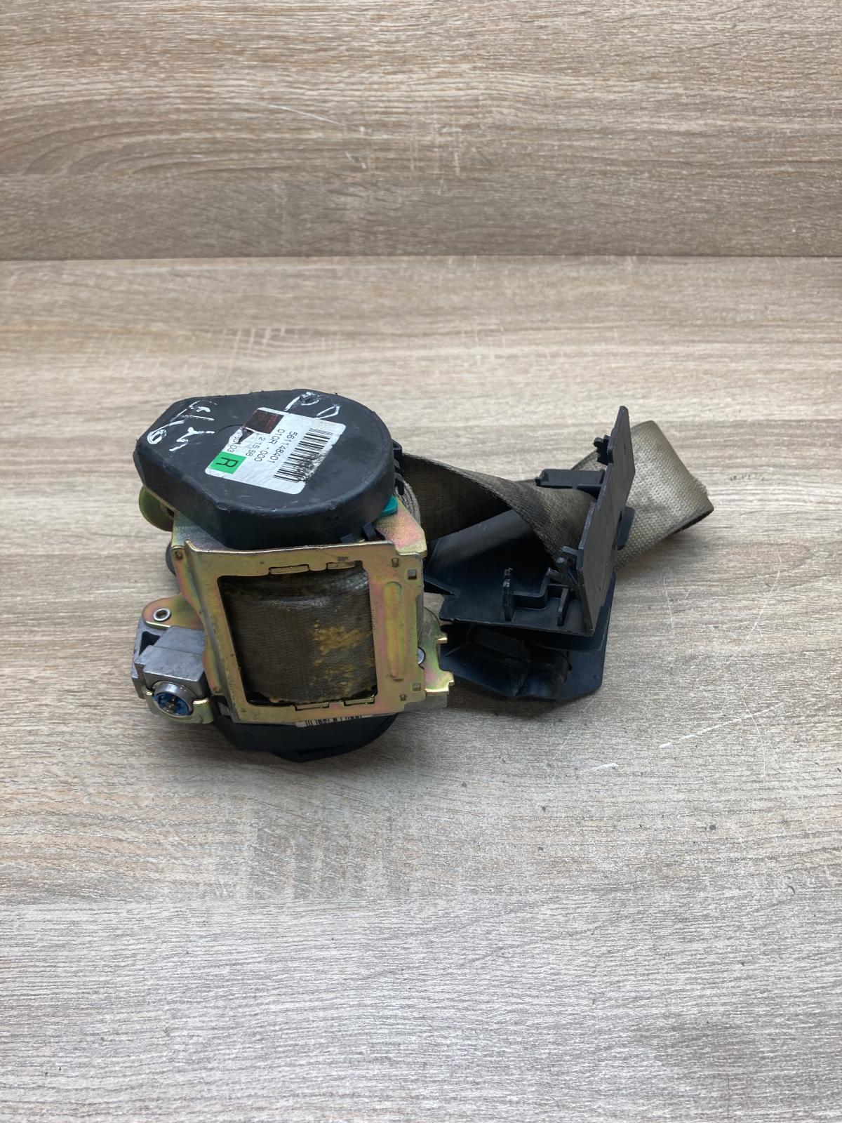 561148401   Front seatbelt BMW 7 E65 E66