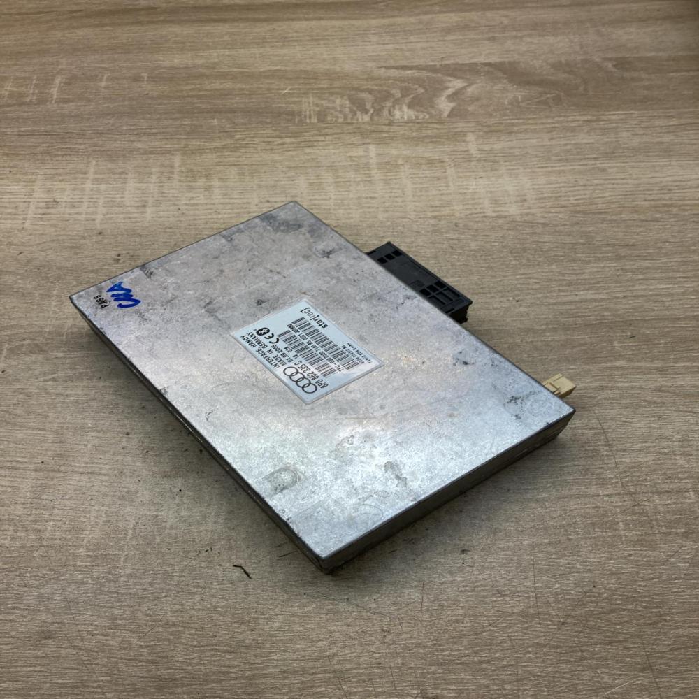 8P0862335C   Bluetooth control unit module Audi A3 S3 8P