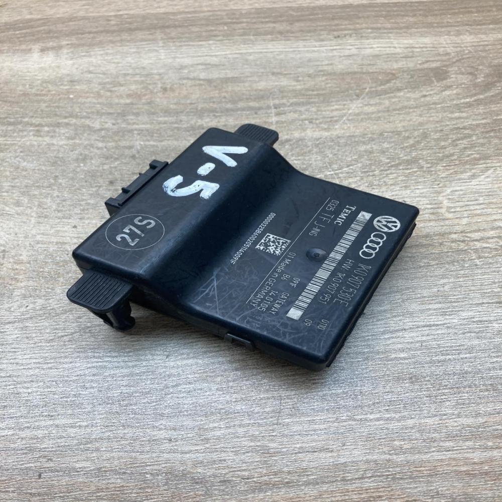 1K0907530E 1K0907951  Gateway control module Volkswagen Golf Plus