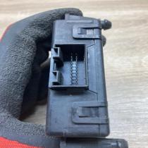 1K0907530E 1K0907951  Gateway control module Volkswagen Golf Plus