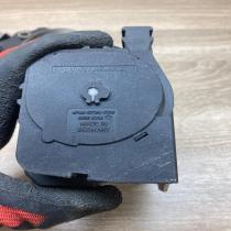 00066236 2208600285  Front seatbelt Mercedes-Benz S W220