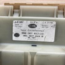 3B1907044B 5HB007617  Climate control unit Volkswagen Golf IV