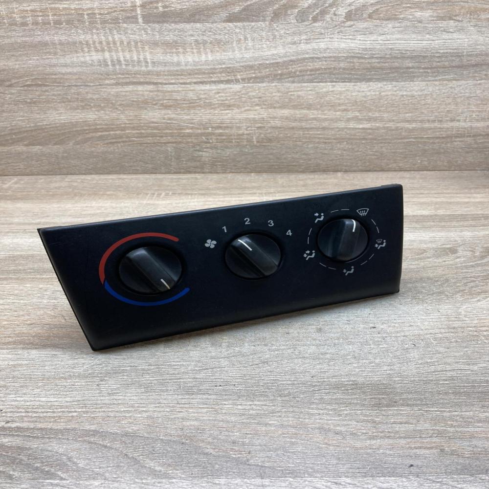 90463845   Climate control unit Opel Vectra B