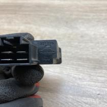 321025   Panel lighting control switch Nissan Primera