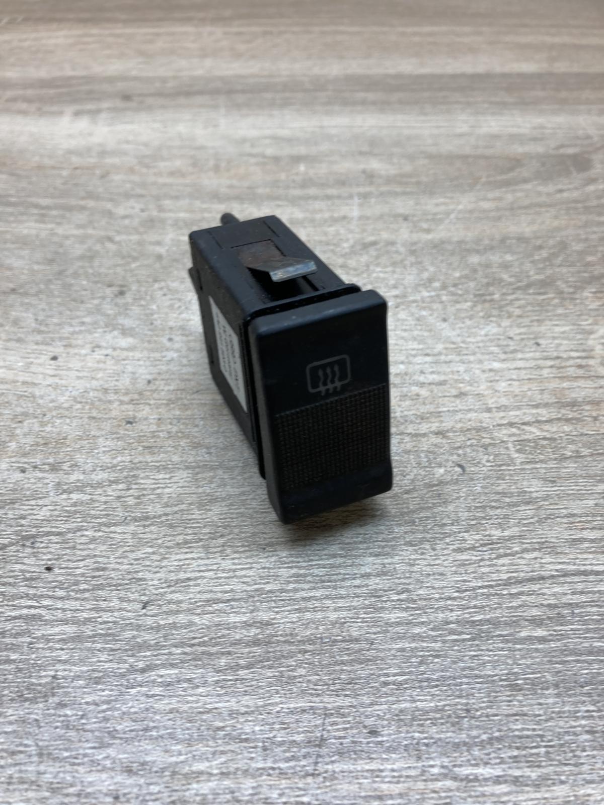 4A0941503D   Windscreen/window heater switch Audi A6 S6 C4 4A