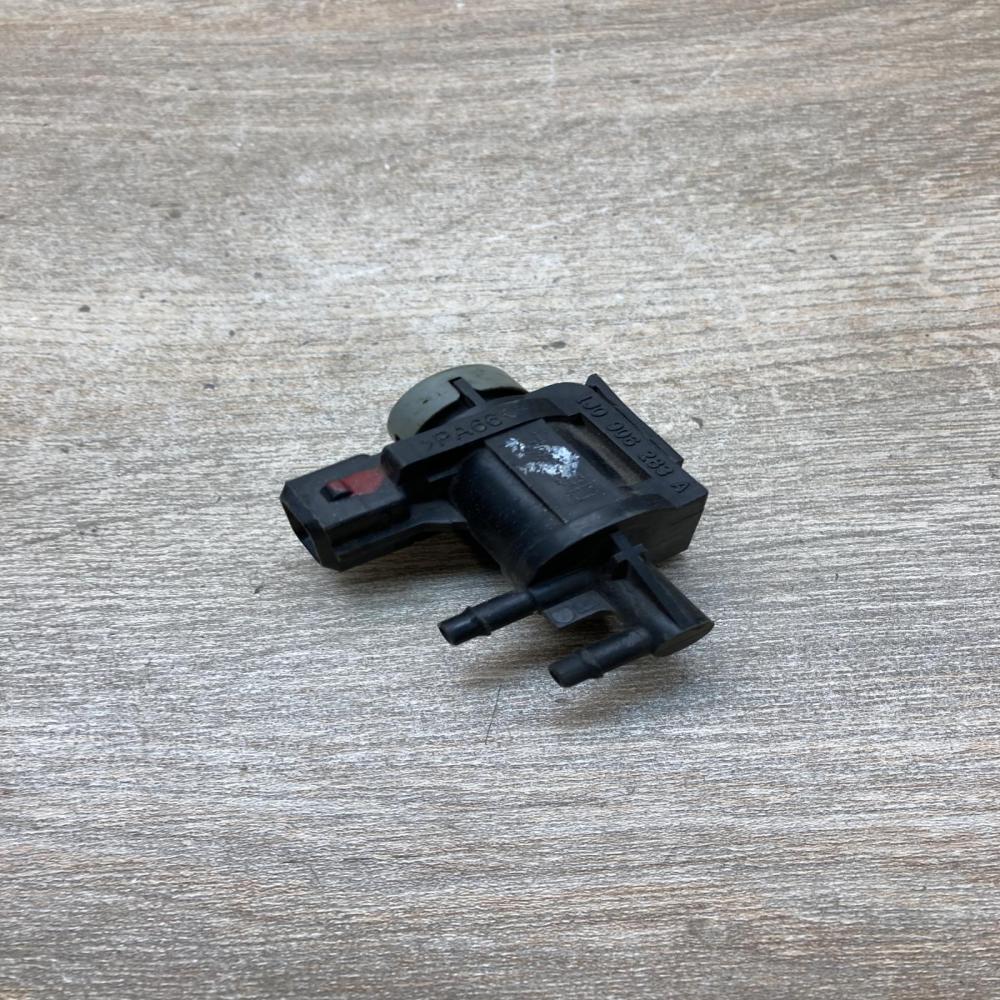 1J0906283A   Turbo solenoid valve Volkswagen PASSAT B5