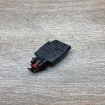 1382385   Brake pedal sensor switch BMW 7 E32