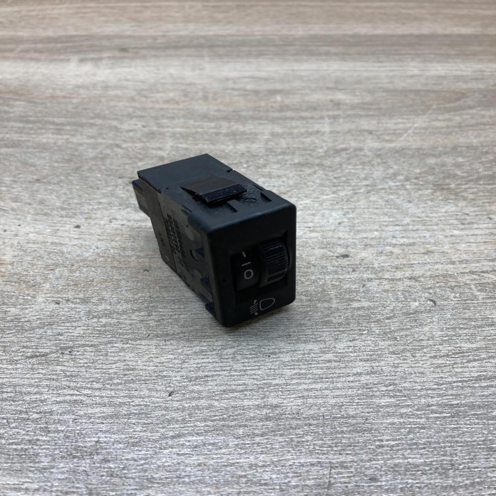 96384422XT 96366692XT  Headlight level height control switch Peugeot 407