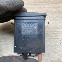 4A0963563B   Seat heating switch Audi A6 S6 C4 4A