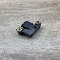 6977398 001337  Airbag deployment crash/impact sensor BMW 5 E60 E61