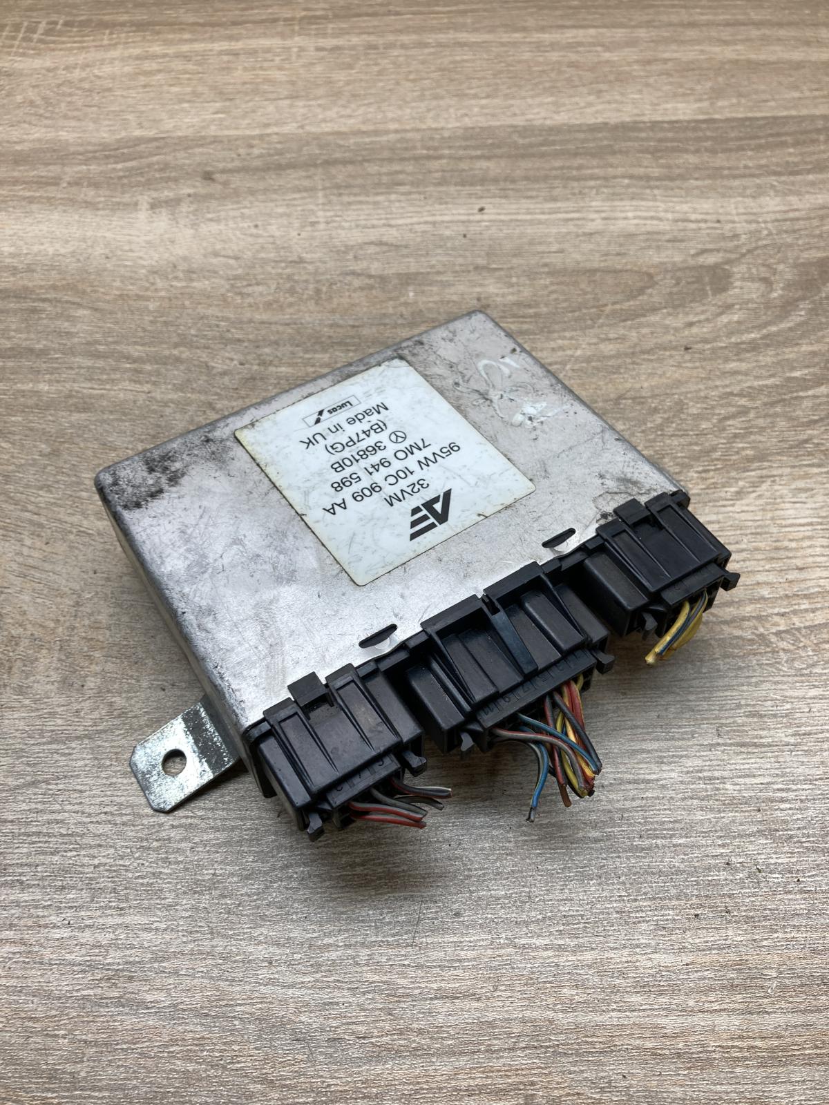 95VW 10C909 AA 7M0941598  Comfort/convenience module Volkswagen Sharan