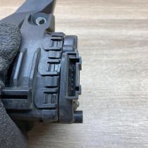 8D1723523N 6PV008376  Accelerator throttle pedal Audi A6 S6 C5 4B