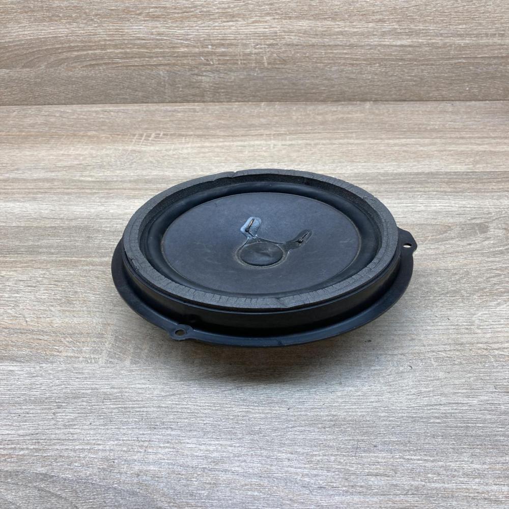 6M2T 18808 AC   Front door speaker Ford Mondeo MK IV