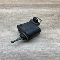 6K5941295A   Headlight level adjustment motor Volkswagen Transporter - Caravelle