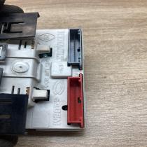7700428029A   Screen/display/small screen Renault Megane I