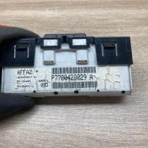 7700428029A   Screen/display/small screen Renault Megane I