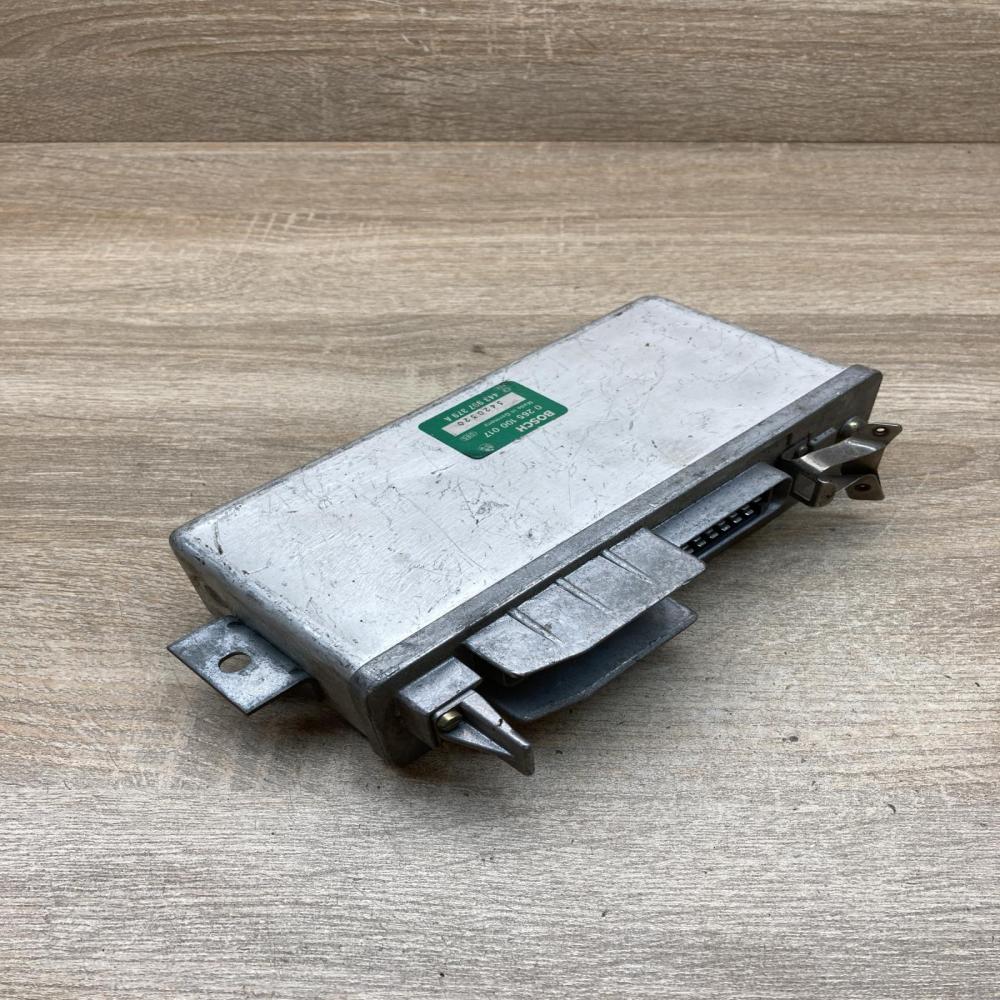 443907379A 0265100017  ABS control unit/module Audi 100 200 5000 C3
