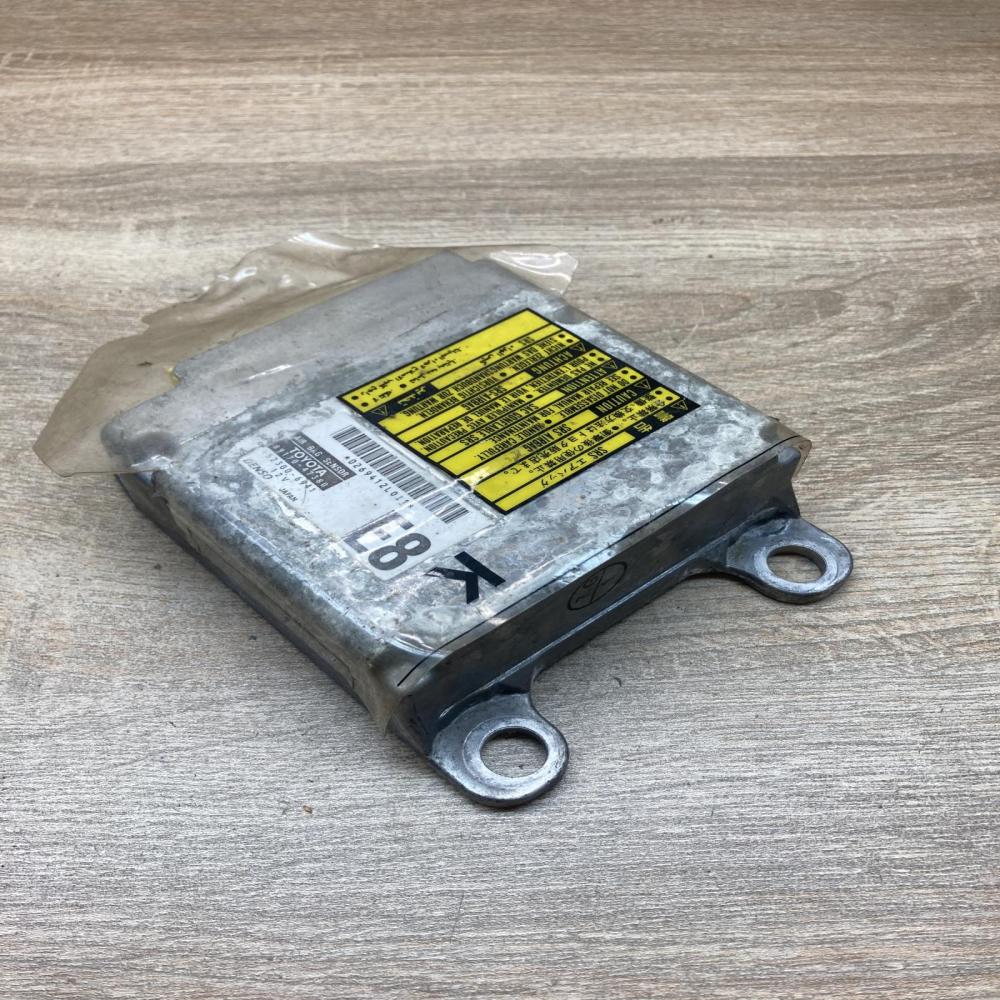 89170 47380 152300 6941  Airbag control unit/module Toyota Prius (XW20)
