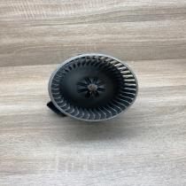 0130101113   Heater fan/blower Smart ForTwo II
