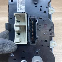 8P0819047F 5HB008849 04  Climate control unit Audi A3 S3 8P